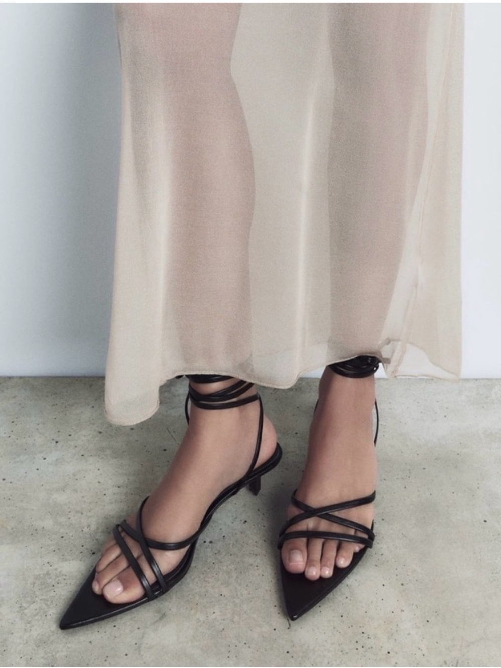 Zara Elegant Black Strappy lace up Heels sandals 3330/210